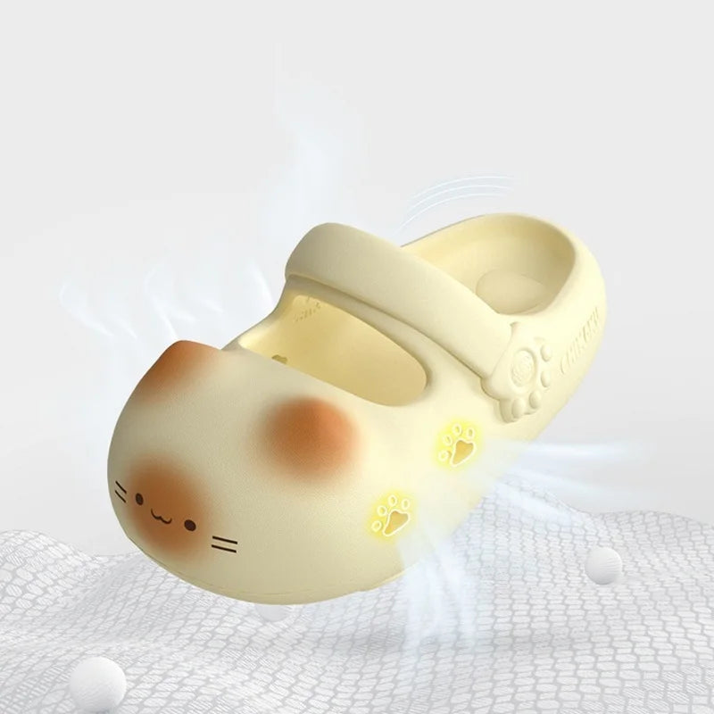 Anti-Slip Cat Paw Slippers Secondary image